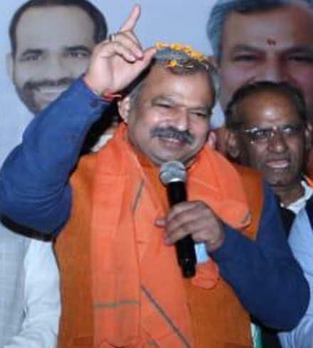 दिल्ली को झील का शहर बनाने की बात मुंगेरी लाल के सपने जैसी: आदेश गुप्ता दिल्ली को झील का शहर बनाने की बात मुंगेरी लाल के सपने जैसी: आदेश गुप्ता